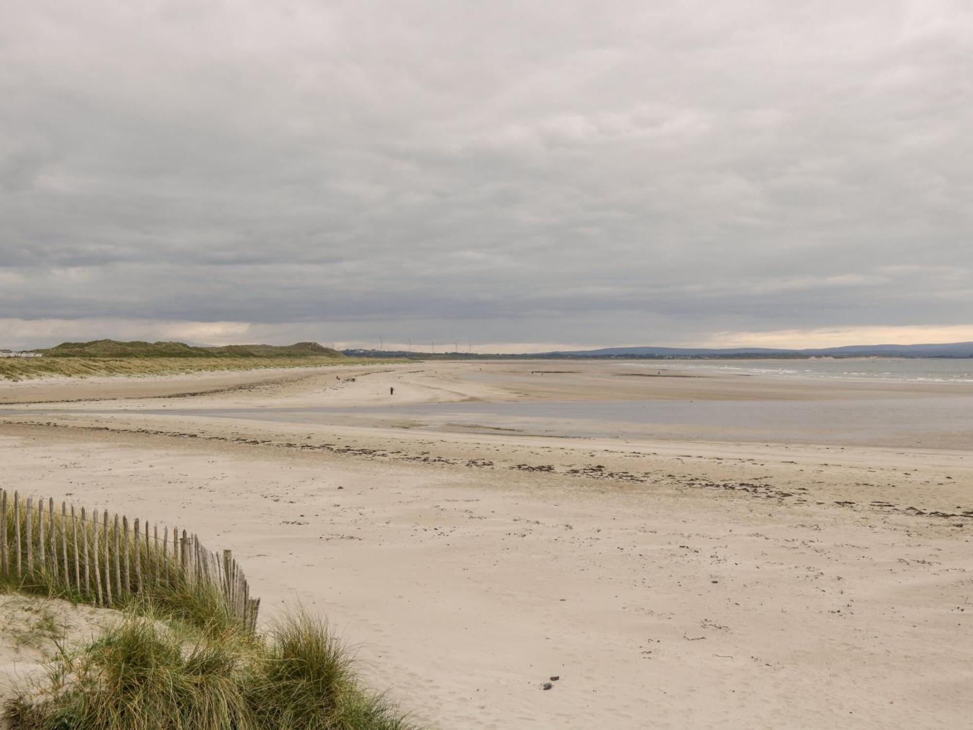 Sea Breeze Holiday Home Enniscrone Εξωτερικό φωτογραφία